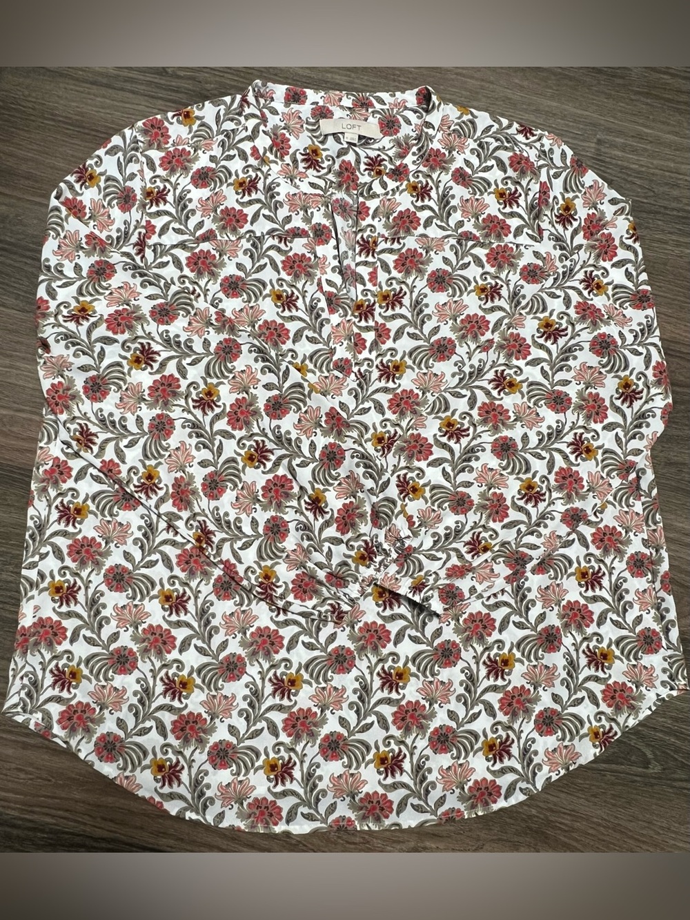 LOFT Women's White Floral Button-Up Blouse